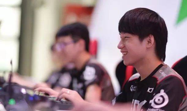 这会帮助她 这会帮助她